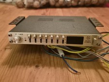 alter Autoradio Equalizer